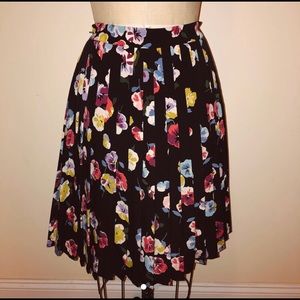 Ann Taylor Pleated Floral Skirt.